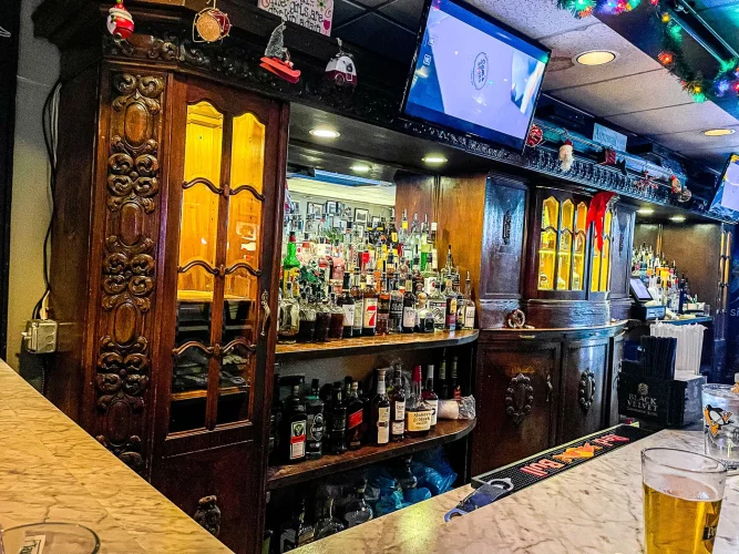 2021_TavernInTheWall -08