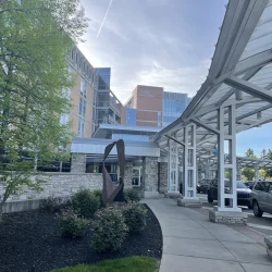hosptial_upmc_mccandless_20220513_00