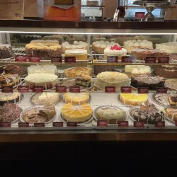 ross_cheesecake_factory_Oct_2021_23