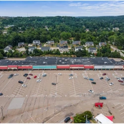 Duncan Manor Plaza