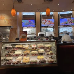 ross_cheesecake_factory_Oct_2021_24