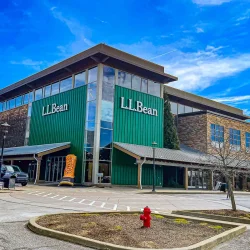 Ross Park Mall 2023-06