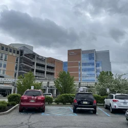 hosptial_upmc_mccandless_20220513_12
