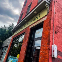 2023 Lindos Restaurant - Pittsburgh-02