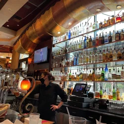 ross_cheesecake_factory_Oct_2021_19