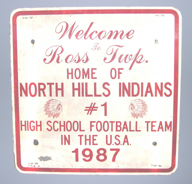1987 North Hills Indians #1 USAToday High School Football Team Sign